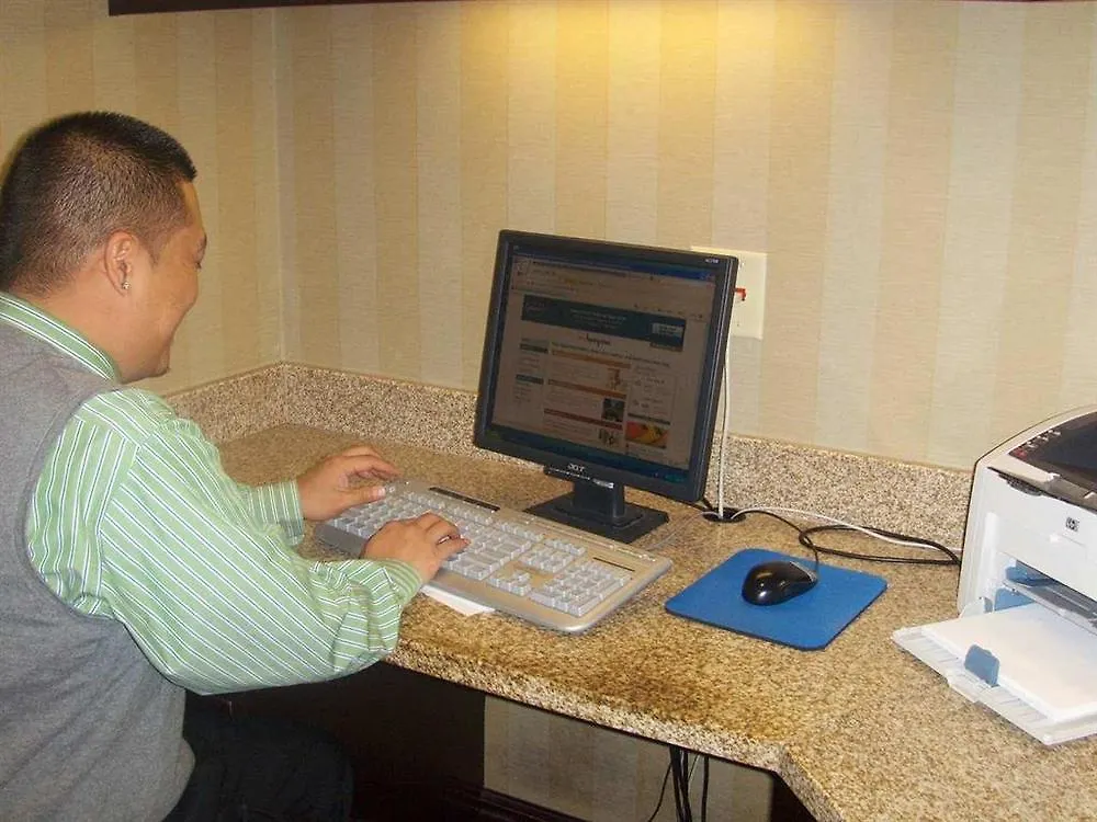 Hampton Inn & Suites Las Vegas South Hotel