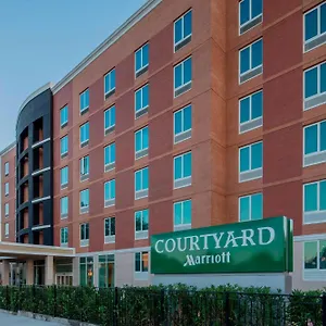 Hotel Courtyard By Marriott Queens/fresh Meadows New York